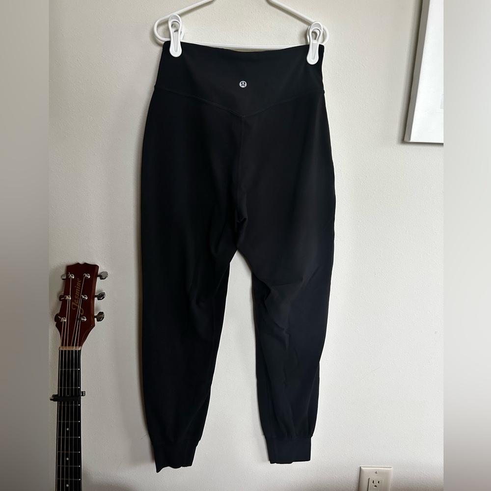 Lululemon high rise joggers